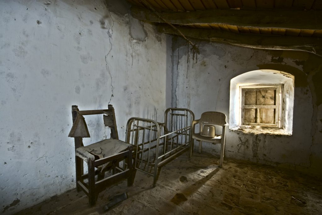 Abandoned cradle